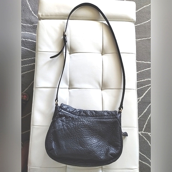 Marc Jacobs Pebbled Leather Crossbody Zip Expand Bag - Picture 2 of 16